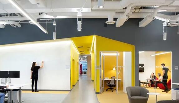 青島慶典公司歐簡風格辦公室裝修效果圖